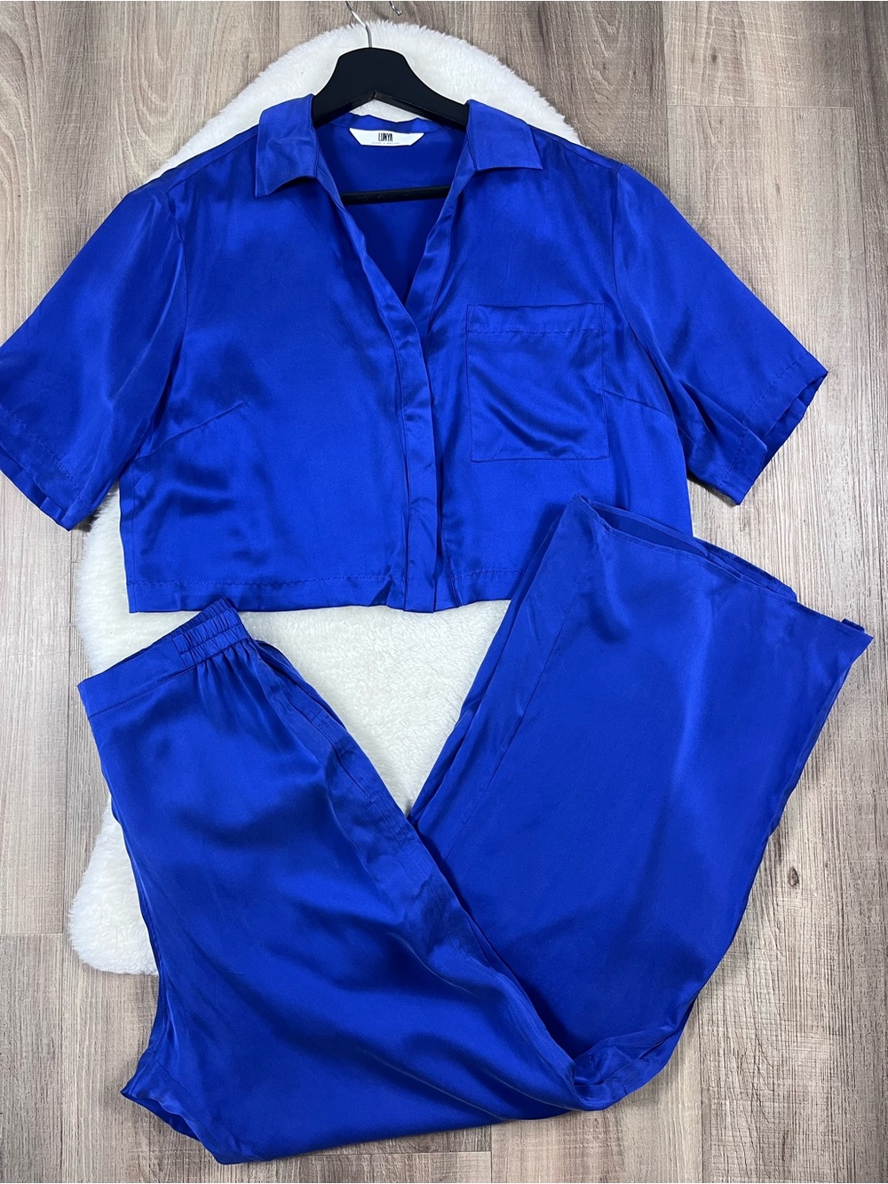 NWOT Lunya washable silk high rise pants pajama set